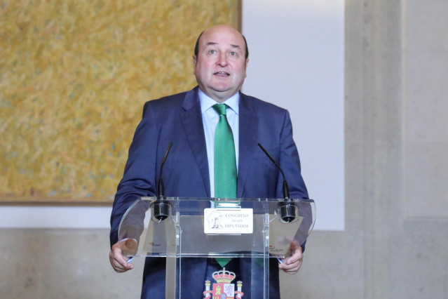 El presidente del EBB del PNV, Andoni Ortuzar, en rueda de prensa en Madrid
