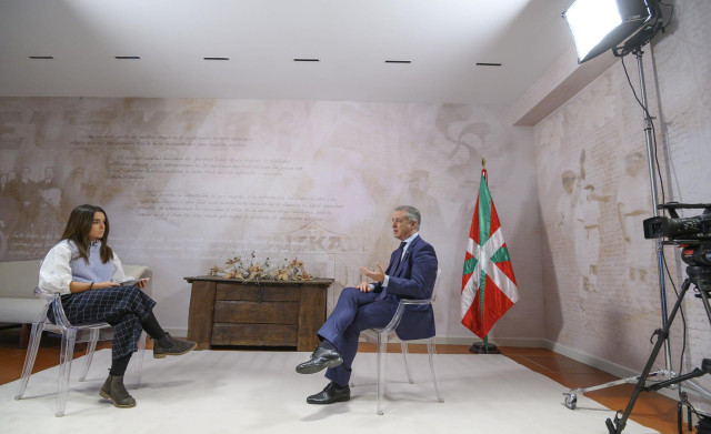 El Lehendakari responde a las preguntas planteadas sobre la pandemia en Lehendakaritza
