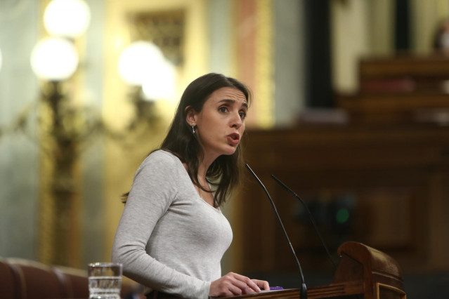 La ministra de Igualdad, Irene Montero, interviene en el Congreso