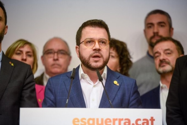 El  coordinador nacional de ERC, Pere Aragonès, en rueda de prensa