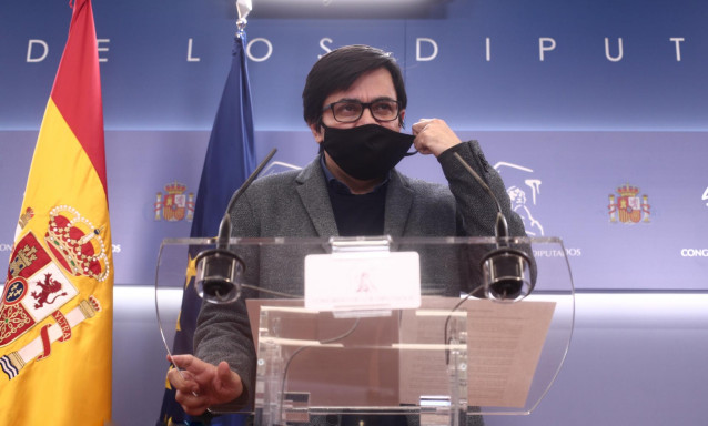El secretario primero del Congreso y diputado de ECP, Gerardo Pisarello en rueda de prensa posterior a la Mesa del Congreso de los Diputados, en Madrid (España), a 15 de diciembre de 2020.