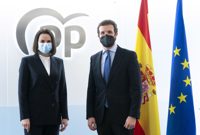 Pablo Casado y Sviatlana Tsikhanouskaya