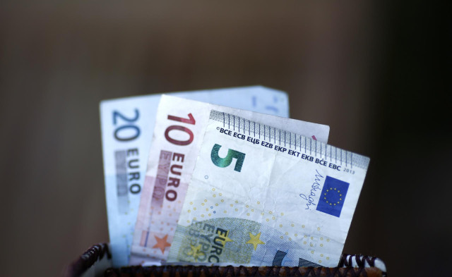 Billetes, monedas, euros, euro, dinero
