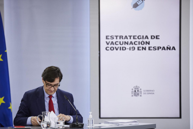 El ministro de Sanidad, Salvador Illa, en una rueda de prensa posterior al Consejo de Ministros celebrado en Moncloa, Madrid (España), a 24 de noviembre de 2020.