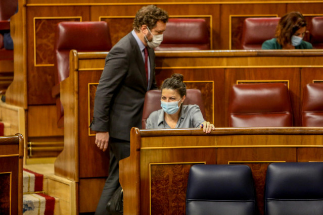 La diputada y el portavoz de Vox en el Congreso, Macarena Olona e Iván Espinosa de los Monteros