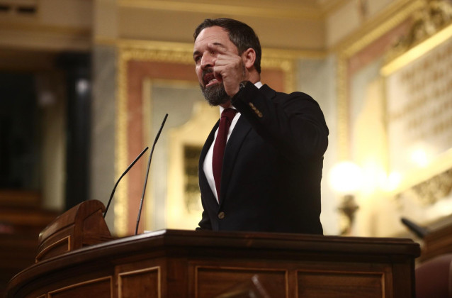 El presidente de Vox, Santiago Abascal, en la tribuna del Congreso de los Diputados.