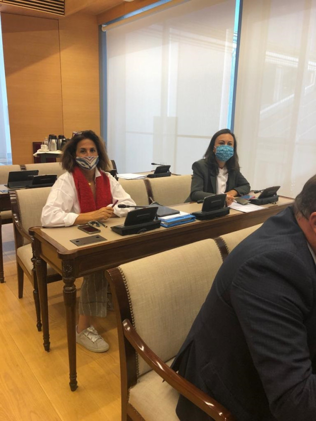Isabel borrego, en la Comisión de Agricultura , Pesca y Alimentación