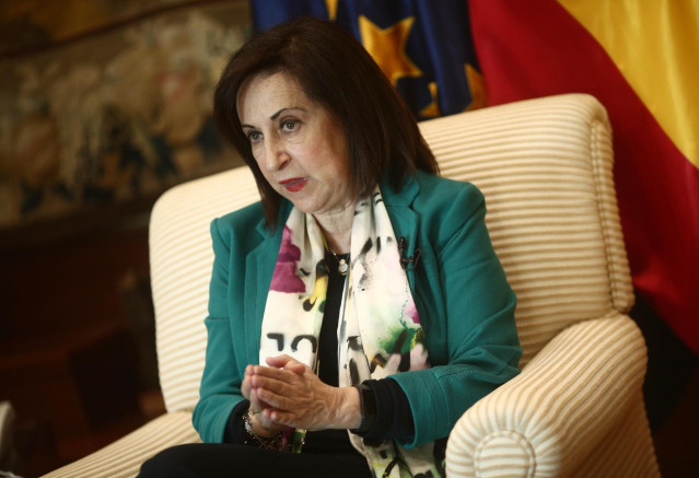 La ministra de Defensa, Margarita Robles, durante una entrevista con Europa Press