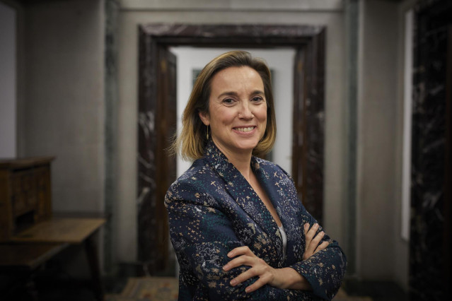 La portavoz del Grupo Popular en el Congreso, Cuca Gamarra, en una entrevista con Europa Press, en Madrid (España), a 30 de diciembre de 2020.