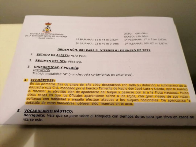 Orden del día 1 de enero de 2020 de la Escuela Naval de la Armada en Ferrol, que lleva en sus 'efemérides' el hundimiento de un submarino de la 