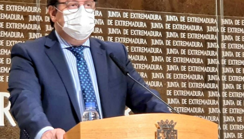 El vicepresidente segundo de la Junta y consejero de Sanidad, José María Vergeles