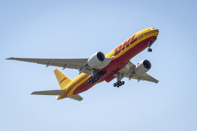 Avión DHL