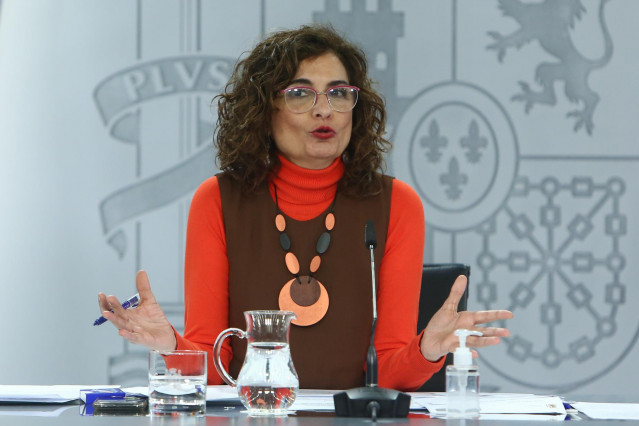 La ministra de Hacienda, María Jesús Montero, durante una rueda de prensa tras el Consejo de Ministros.