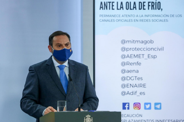 El ministro de Transportes, Movilidad y Agenda Urbana, José Luis Ábalos, durante una rueda de prensa en Madrid, (España), a 13 de enero de 2021