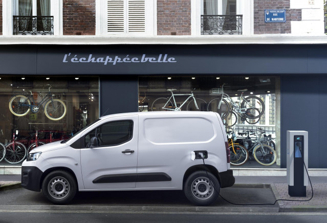 Nuevo ë-Berlingo Van producido en Vigo.