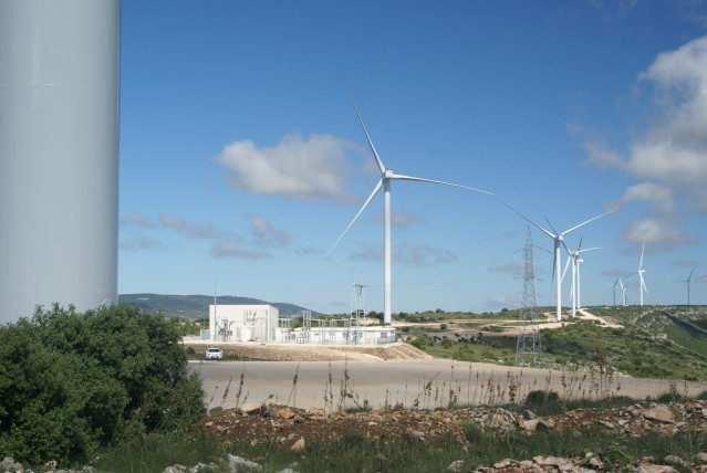 Endesa conecta 390 MW renovables en 2020, distribuidos en 12 plantas eólicas y solares