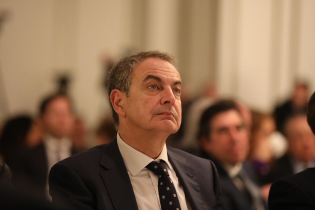 El expresidente del Gobierno José Luis Rodríguez Zapatero durante un desayuno informativo celebrado en el Hotel Westin Palace ubicado en la Plaza de las Cortes, en Madrid (España), a 24 de febrero de 2020.