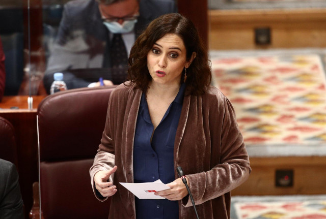La presidenta de la Comunidad de Madrid, Isabel Díaz Ayuso, interviene en la Asamblea de Madrid