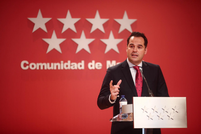 El vicepresidente de la Comunidad de Madrid, Ignacio Aguado, interviene en la rueda de prensa convocada posterior al Consejo de Gobierno de la Comunidad de Madrid celebrada en la Real Casa de Correos, Madrid, (España), a 27 de enero de 2021. Durante la ru