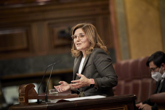 La diputada socialista Pilar Cancela interviene durante una sesión plenaria en el Congreso de los Diputados, en Madrid, (España), a 23 de febrero de 2021. El Pleno debate hoy, unas horas después de que el Rey acuda a la Cámara a celebrar el 40 aniversario