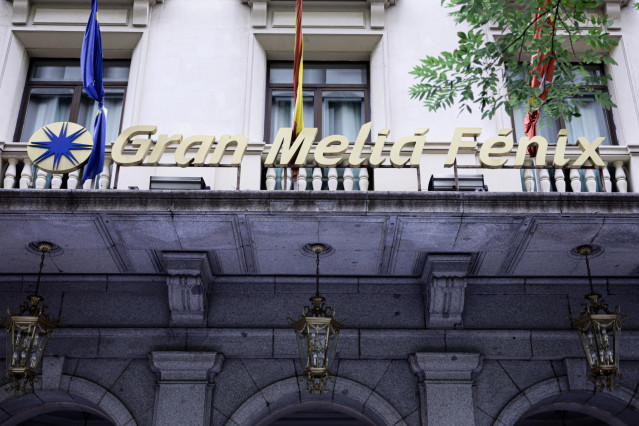 Archivo - Fachada y zonas exteriores de uno de los hoteles de la cadena Meliá Hotels.