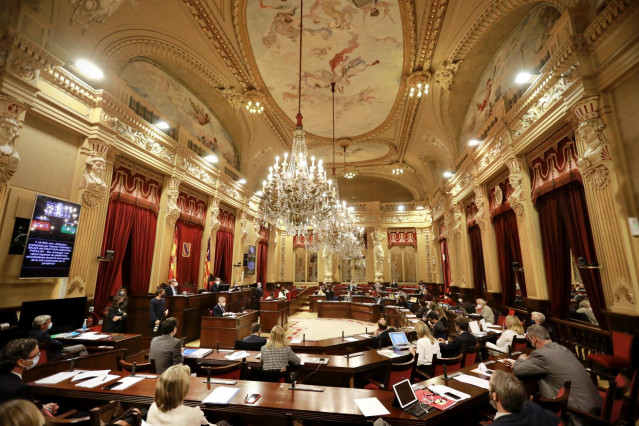 Pleno del Parlament.