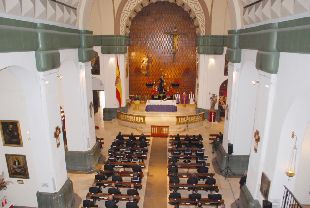 Imagen de la misa celebrada en Cartagena por el sargento primero fallecido