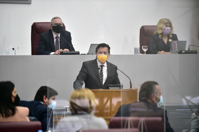 Juan José Molina, portavoz del Grupo Parlamentario de Ciudadanos, en la tribuna