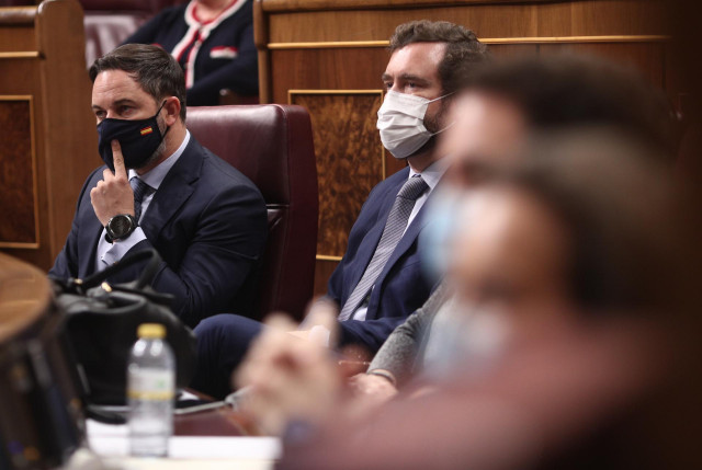 Archivo - El presidente de Vox, Santiago Abascal; y el portavoz de Vox en el Congreso de los Diputados, Iván Espinosa de los Monteros