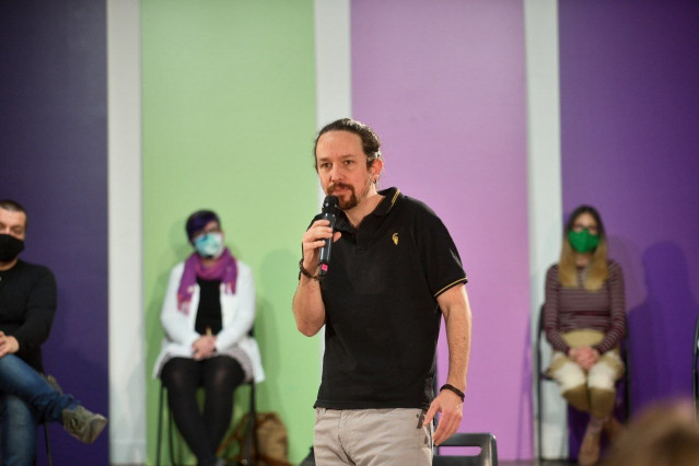 El candidato de Unidas Podemos a las elecciones madrileñas, Pablo Iglesias, interviene en un acto sobre políticas de vivienda.