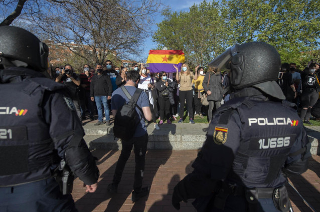 Cordón policial por el acto de Vox celebrado en Vallecas y que derivó en disturbios