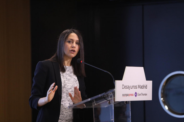 La líder de Cs, Inés Arrimadas, interviene en ‘Desayunos Madrid', el desayuno informativo organizado por Europa Press, a 8 de abril de 2021, en el Auditorio Meeting Place, Madrid, (España).