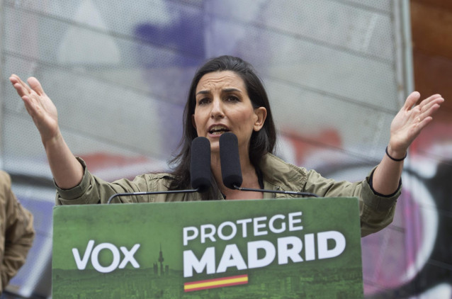 La candidata de Vox a la Presidencia de la Comunidad de Madrid, Rocío Monasterio, durante un acto en el distrito de Carabanchel.