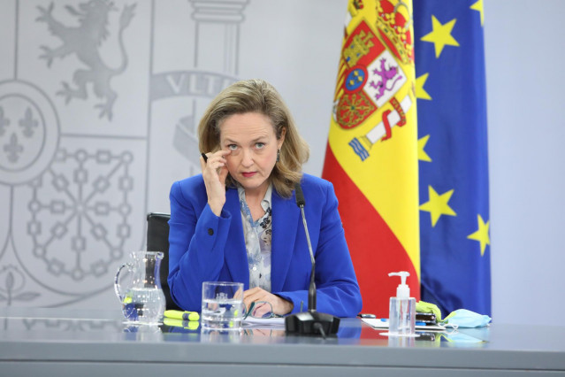 Archivo - La vicepresidenta segunda y ministra de Asuntos Económicos y Transformación Digital, Nadia Calviño