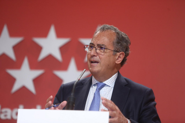 El consejero de Educación y Juventud y portavoz regional, Enrique Ossorio, en una imagen de achivo
