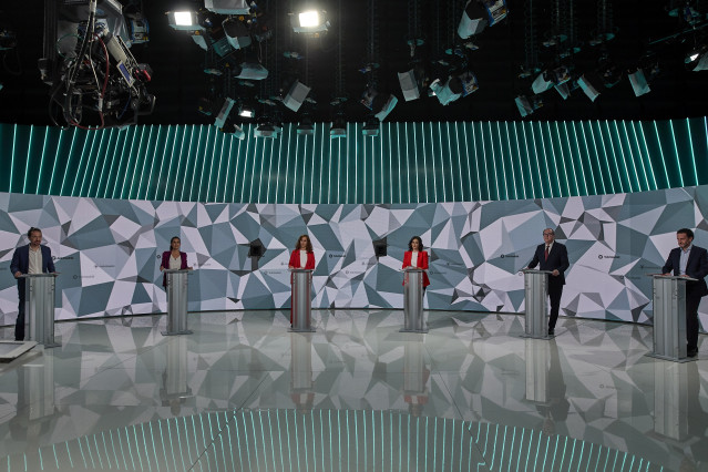 El primer debate y único debate a seis de todos los candidatos al 4M
