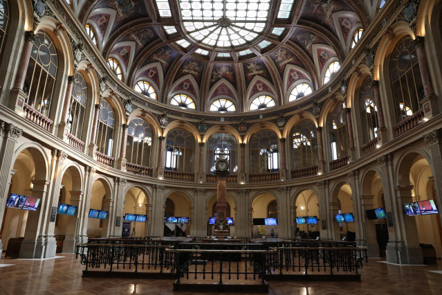Archivo - Interior del Palacio de la Bolsa