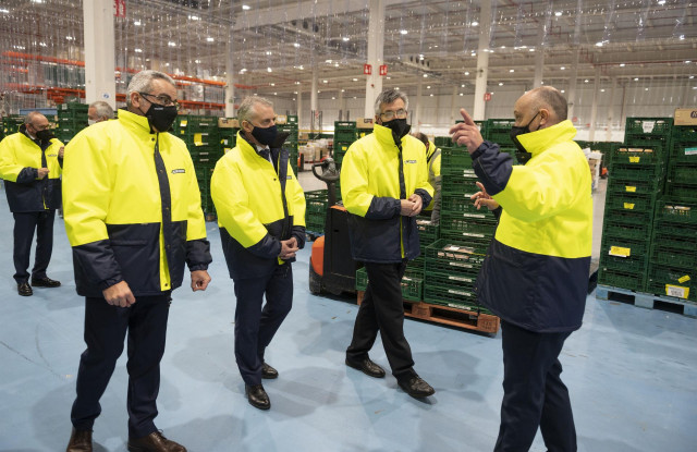 Urkullu, en su visita a unas nuevas instalaciones de Eroski en Jundiz