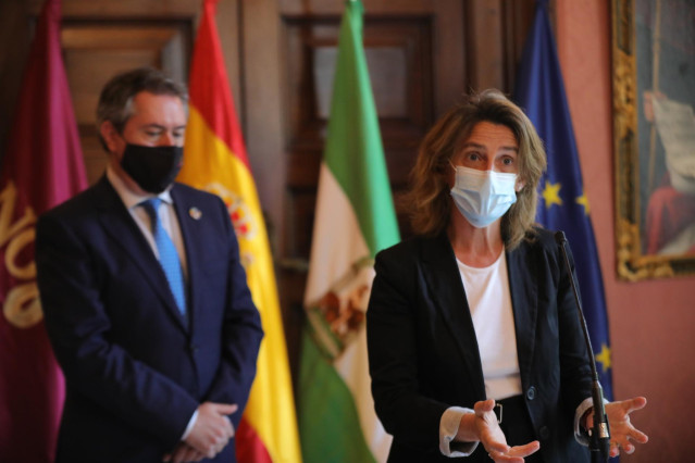 Reunión entre Espadas y Ribera, en el Ayuntamiento