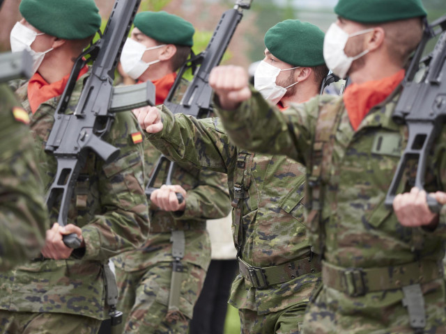 Militares del Regimiento de Infantería América 66 del Ejército de Tierra