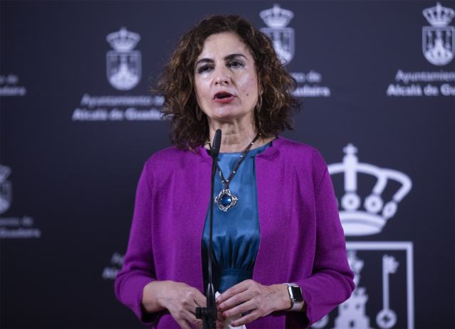 La ministra de Hacienda y portavoz del Gobierno de España, María Jesús Montero, este jueves en Alcalá de Guadaíra (Sevilla).