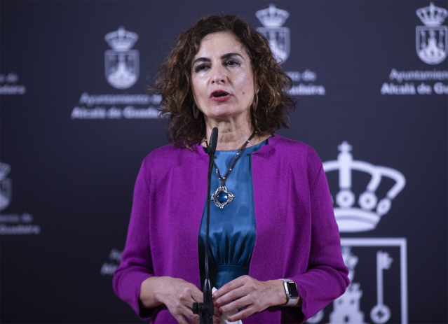 La ministra de Hacienda y portavoz del Gobierno de España, María Jesús Montero, este jueves en Alcalá de Guadaíra (Sevilla).