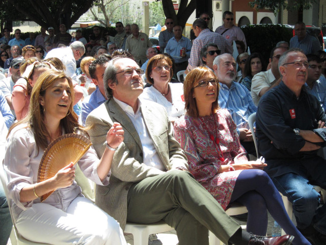 Archivo - Susana Díaz, Ángel Gabilondo, María Gámez y Carlos Hernández Pezzi en un mitin
