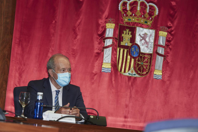 El ministro de Justicia, Juan Carlos Campo, durante una reunión con la Sala de Gobierno del Tribunal Superior de Justicia de Navarra (TSJN), a 21 de abril de 2021, en Pamplona, Navarra (España). Campo ha mantenido esta reunión un día después de afirmar en