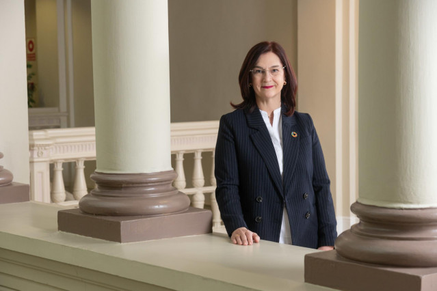 Archivo - La presidenta de la CNMC, Cani Fernández