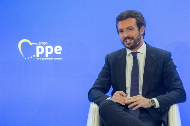 El presidente del PP, Pablo Casado, durante la clausura el acto 'Europa: retos de la nueva era', a 10 de mayo de 2021, en Madrid, (España). Organizado por el Partido Popular Europeo, el encuentro conmemora el Día de Europa.