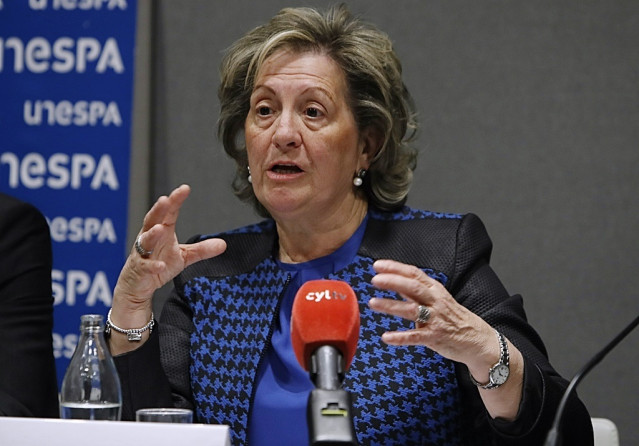 Archivo - La presidenta de Unespa, Pilar González de Frutos