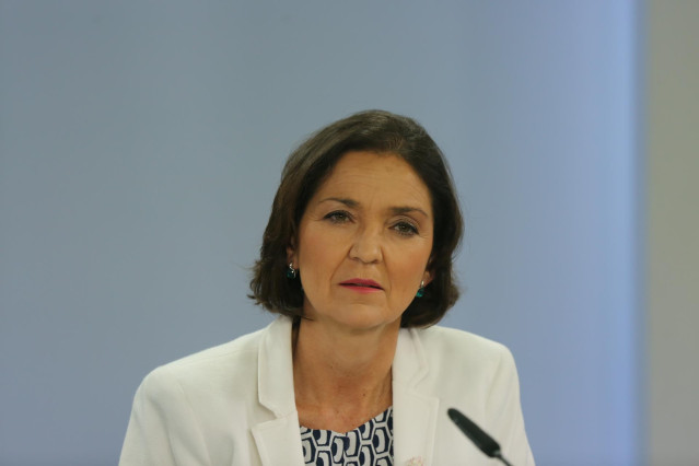 La ministra de Industria, Comercio y Turismo, Reyes Maroto, en una rueda de prensa posterior al Consejo de Ministros