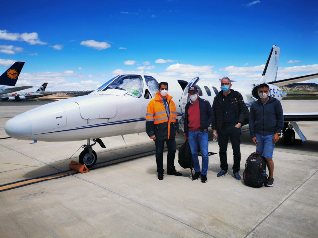 Despega el primer avión ejecutivo con pasajeros desde el Aeropuerto de Teruel.