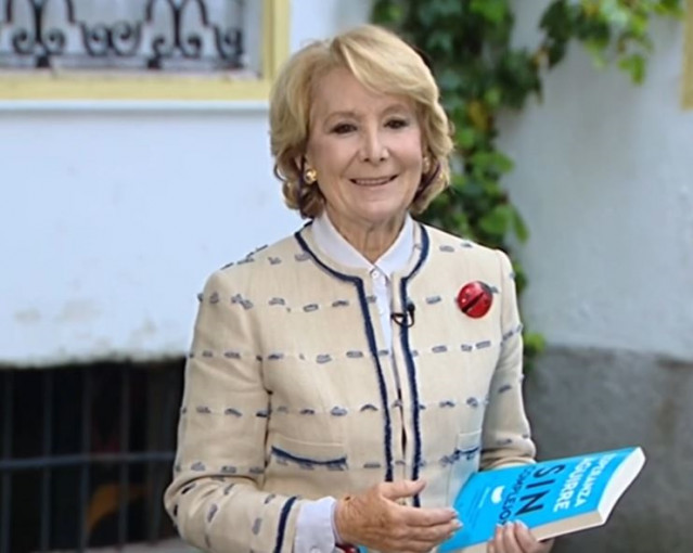 La expresidenta de la Comunidad de Madrid Esperanza Aguirre (PP), que ha publicado el libro 'Sin complejos'.